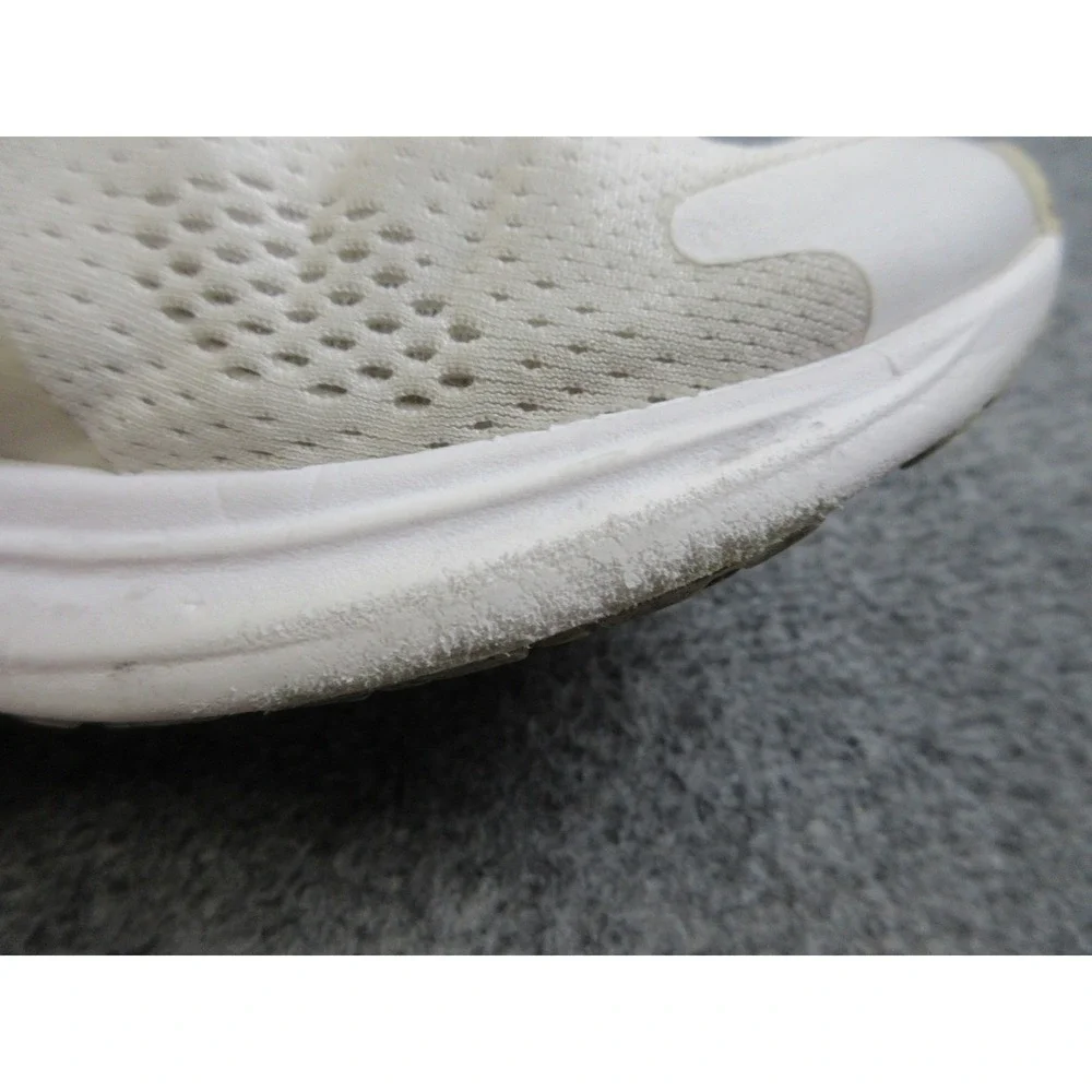 Lululemon Blissfeel Run Shoes Womens Size 8.5‎ White Mesh Lightweight Athletic